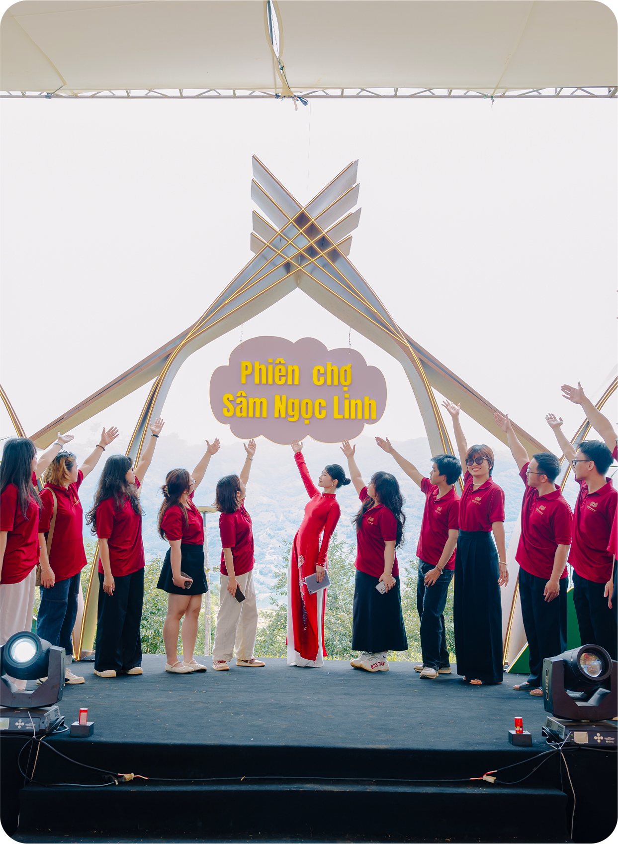 Khai mạc Phiên chợ Sâm Ngọc Linh